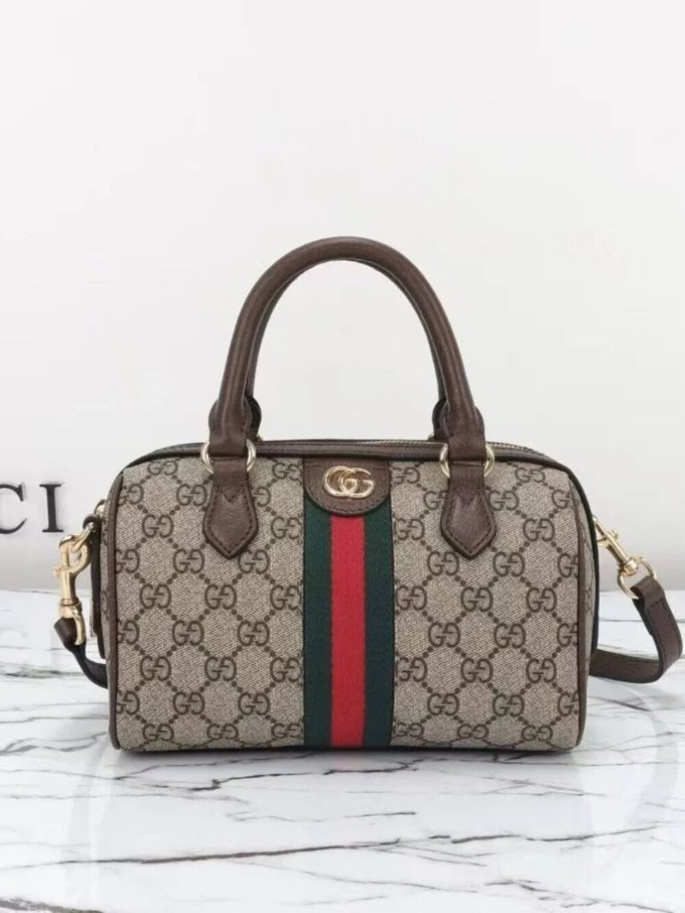 Gucci shoulder bag